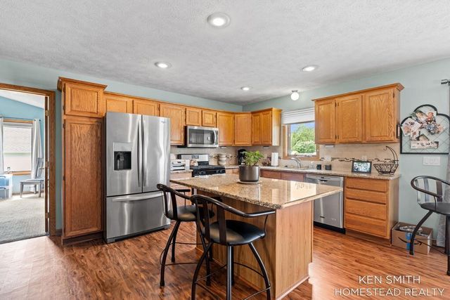 5131 Windybrook Drive, Grandville, MI 49418