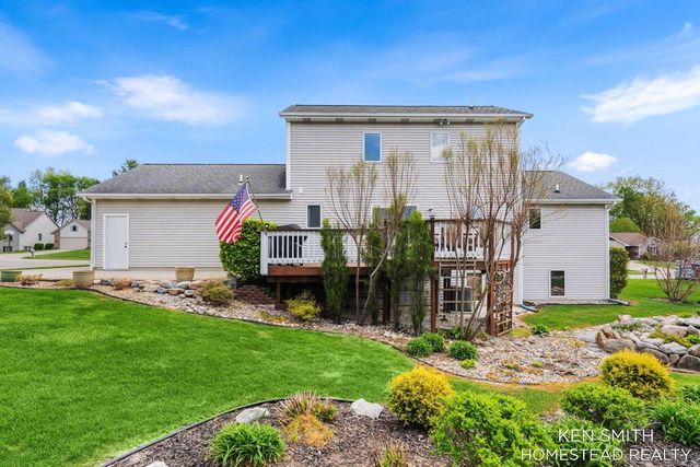 5131 Windybrook Drive, Grandville, MI 49418