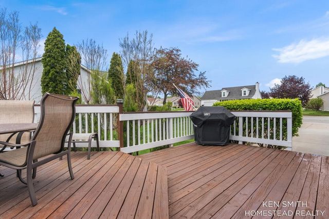 5131 Windybrook Drive, Grandville, MI 49418