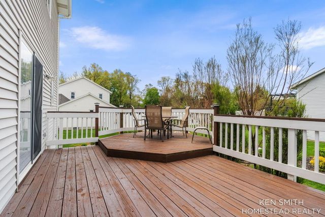 5131 Windybrook Drive, Grandville, MI 49418