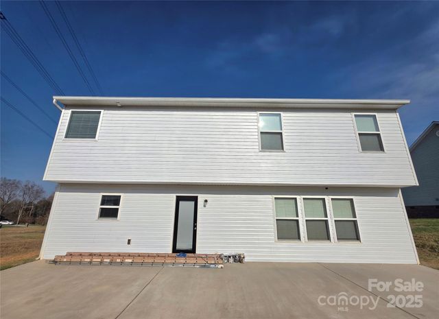 1047 Mackey Court, Gastonia, NC 28056