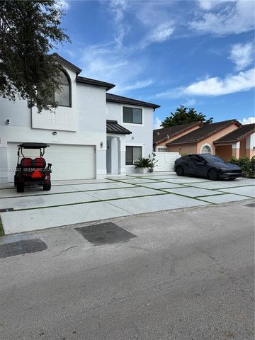 19603 NW 82nd Place, Hialeah, FL 33015