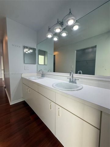 19603 NW 82nd Place, Hialeah, FL 33015