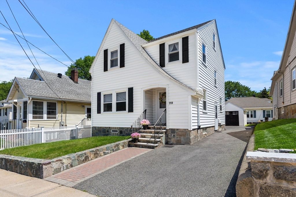 711 Lagrange Street, Boston, MA 02132