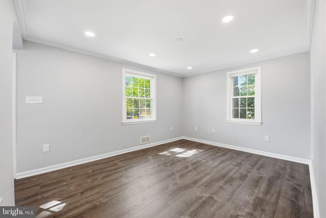 176 CARROLL RD, Pasadena, MD 21122