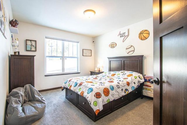 320 N 36TH AVENUE, Wausau, WI 54401