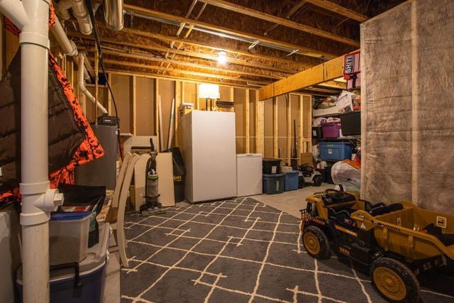 320 N 36TH AVENUE, Wausau, WI 54401