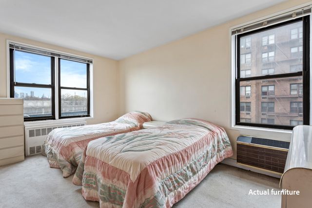 35-20 Leverich Street C342, New York City, NY 11377