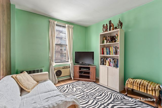 35-20 Leverich Street C342, New York City, NY 11377