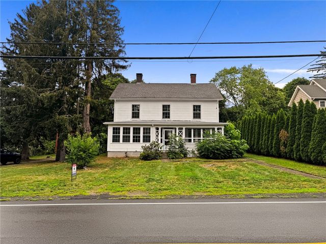 19 Mendon Road, North Attleboro, MA 02760