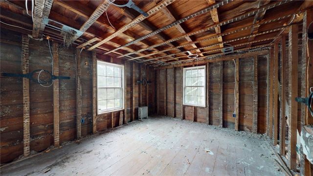 19 Mendon Road, North Attleboro, MA 02760