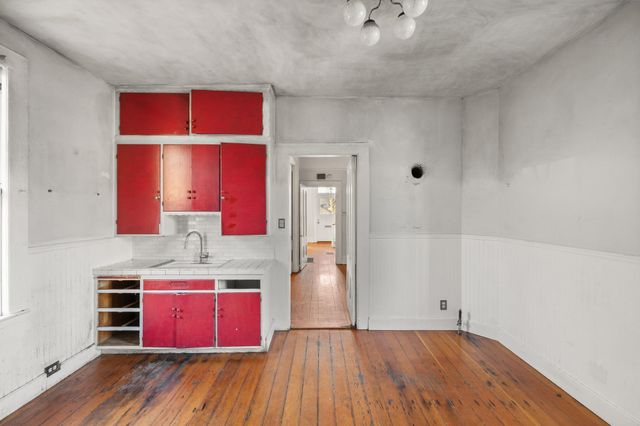 1746 8th Street, Oakland, CA 94607