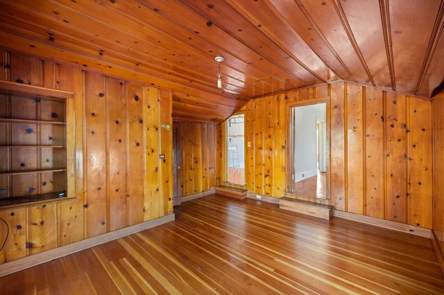 1746 8th Street, Oakland, CA 94607