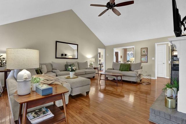 4706 Creek Wood Drive, Gainesville, GA 30507