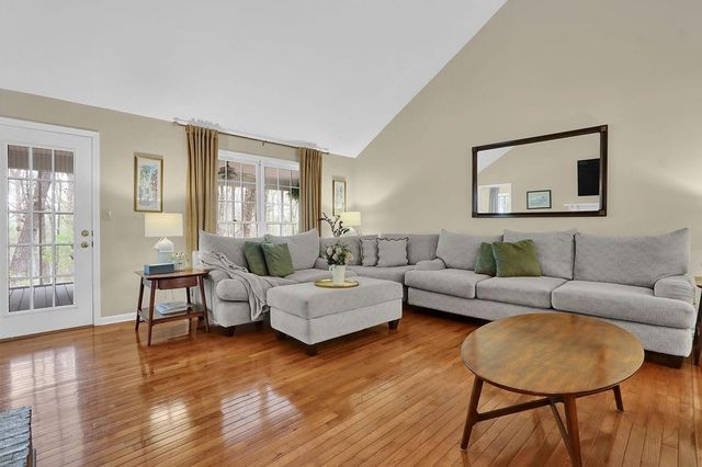 4706 Creek Wood Drive, Gainesville, GA 30507