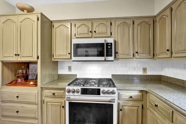 4706 Creek Wood Drive, Gainesville, GA 30507