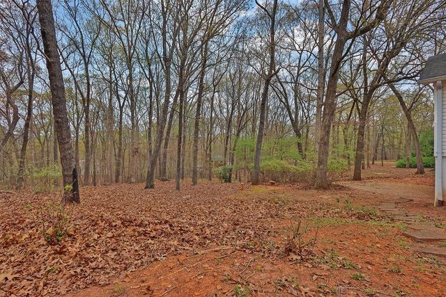 4706 Creek Wood Drive, Gainesville, GA 30507