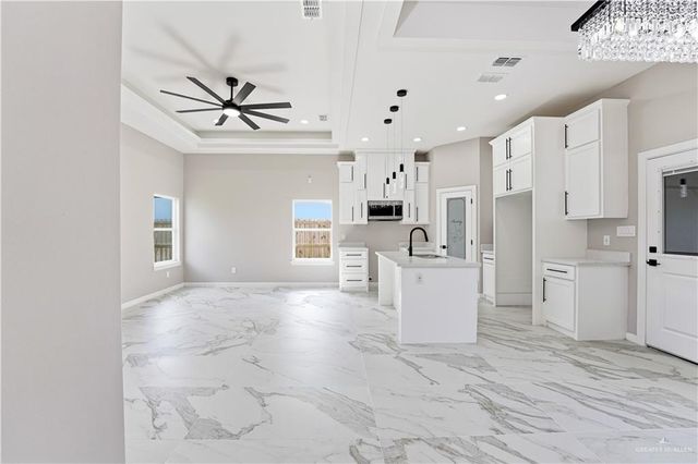 201 Stella Drive, San Juan, TX 78589