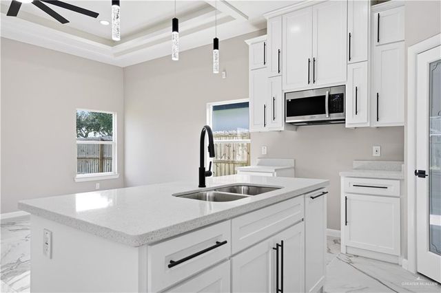 201 Stella Drive, San Juan, TX 78589