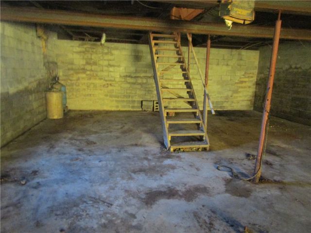 123 Stern Street, Somerset Twp, PA 15541