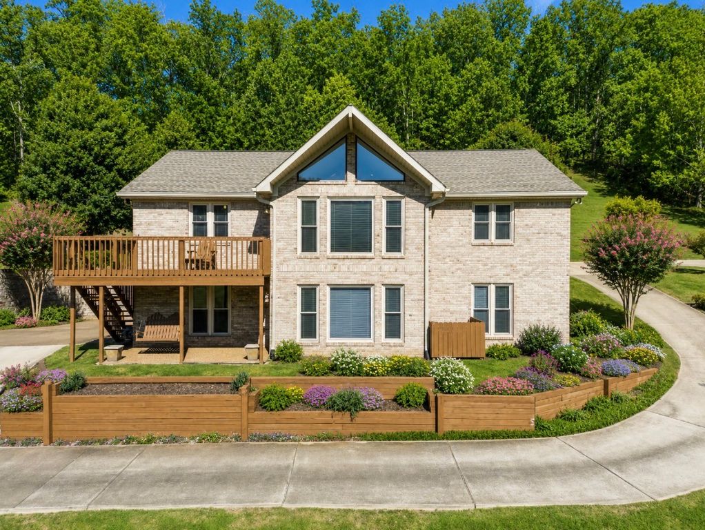 5005 Campbellsville Pike, Culleoka, TN 38451