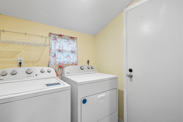 1842 SE Wexford Court, Port St Lucie, FL 34952