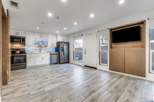 4130 Newton Avenue C, Dallas, TX 75219