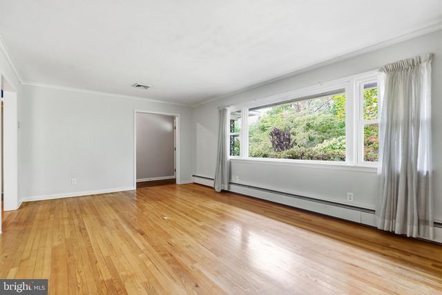 1101 LINDEN AVE, Yardley, PA 19067