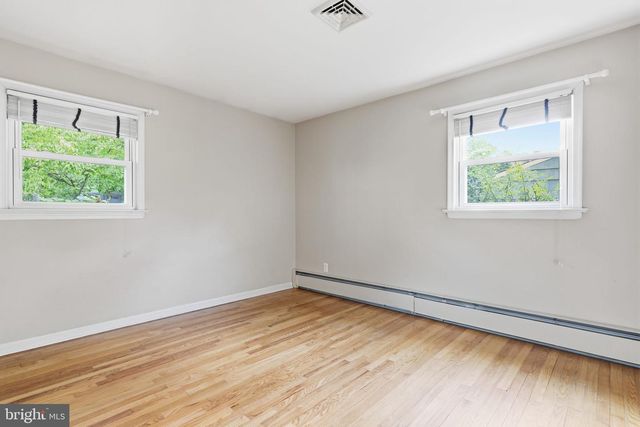 1101 LINDEN AVE, Yardley, PA 19067