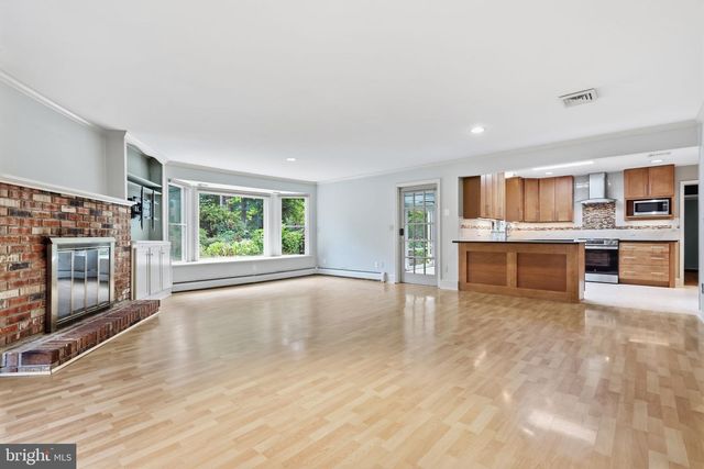 1101 LINDEN AVE, Yardley, PA 19067