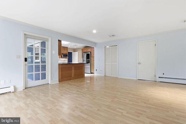 1101 LINDEN AVE, Yardley, PA 19067