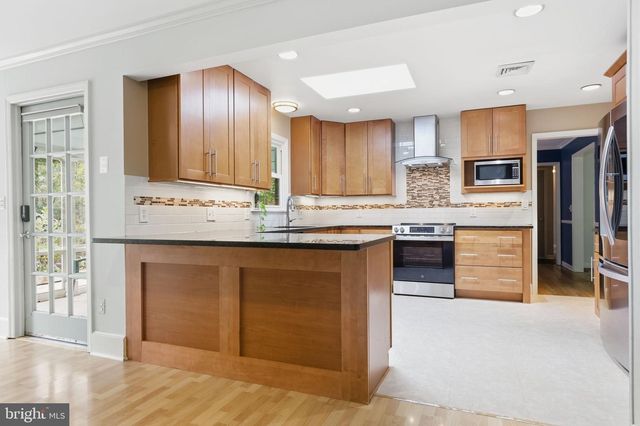 1101 LINDEN AVE, Yardley, PA 19067