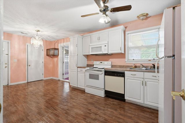 155 Summit Avenue, Goose Creek, SC 29445