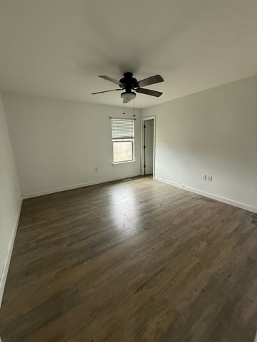 660 Dalton Hollow Rd, Hartsville, TN 37074