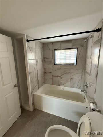 51 Laverack Avenue, Lancaster, NY 14043