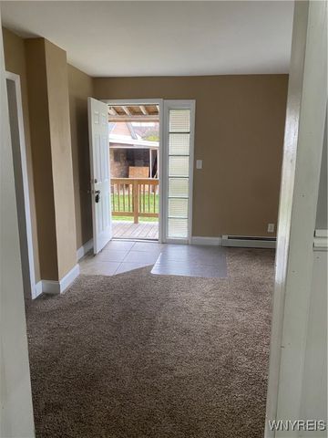 51 Laverack Avenue, Lancaster, NY 14043