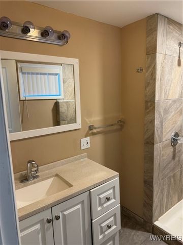 51 Laverack Avenue, Lancaster, NY 14043