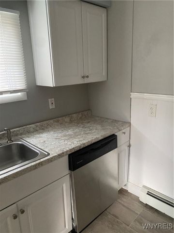 51 Laverack Avenue, Lancaster, NY 14043