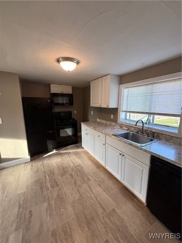 51 Laverack Avenue, Lancaster, NY 14043