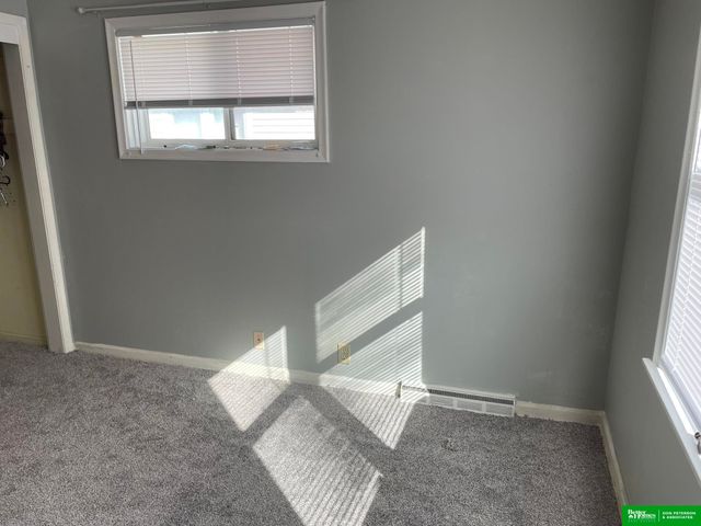 350 E. 4th & 421-425 N. C Street, Fremont, NE 68025