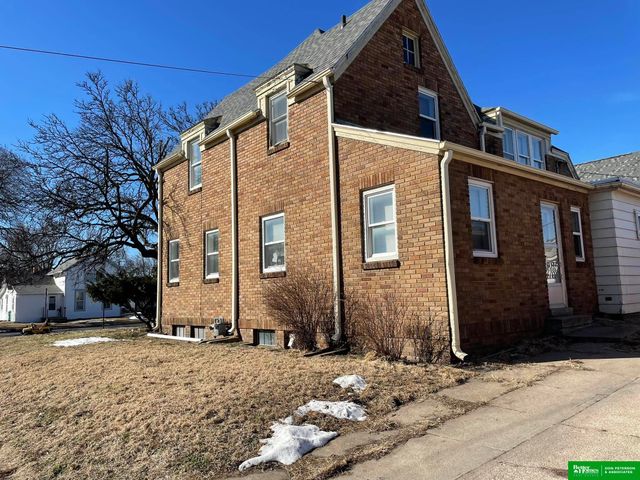 350 E. 4th & 421-425 N. C Street, Fremont, NE 68025