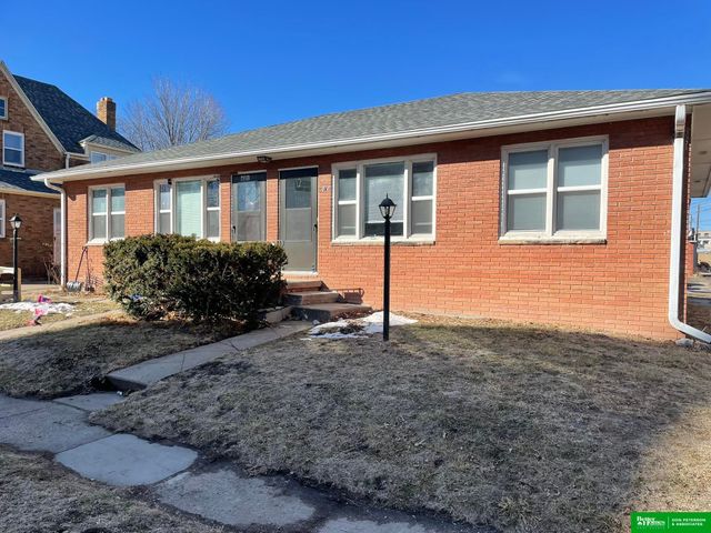 350 E. 4th & 421-425 N. C Street, Fremont, NE 68025