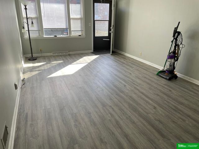 350 E. 4th & 421-425 N. C Street, Fremont, NE 68025