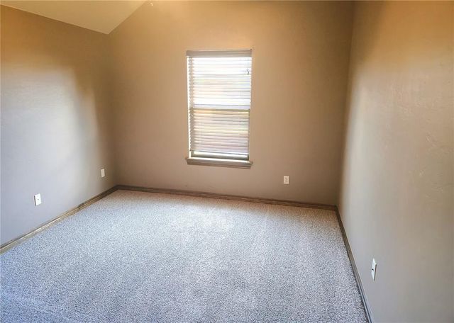 2924 SW 136th Street, Oklahoma City, OK 73170