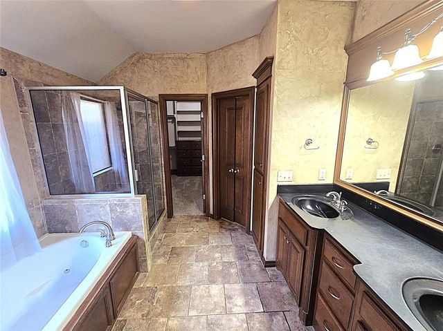 2924 SW 136th Street, Oklahoma City, OK 73170