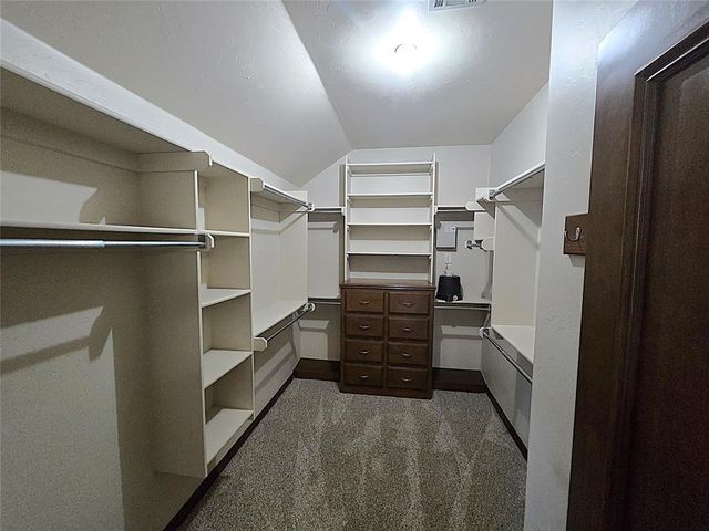 2924 SW 136th Street, Oklahoma City, OK 73170