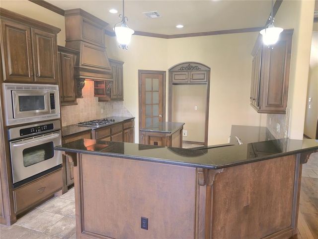 2924 SW 136th Street, Oklahoma City, OK 73170