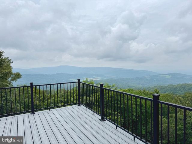 464 SHENANDOAH VALLEY DR, Front Royal, VA 22630