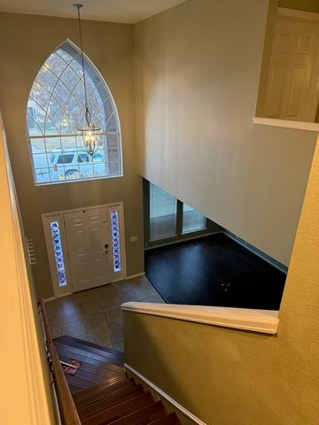 2828 Cedar Ridge Lane, Fort Worth, TX 76177