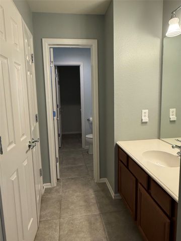 2828 Cedar Ridge Lane, Fort Worth, TX 76177